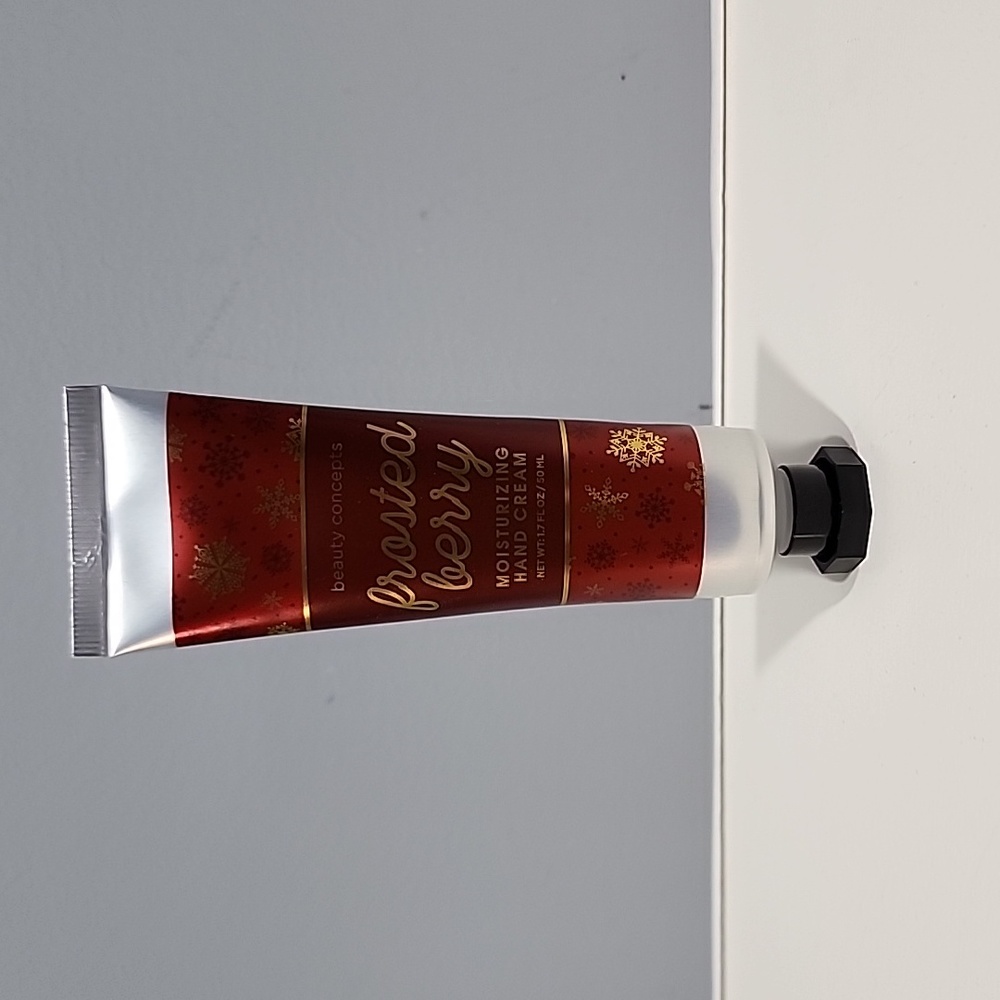 Beauty Concepts Frosted Berry Moisturizing Hand Cream